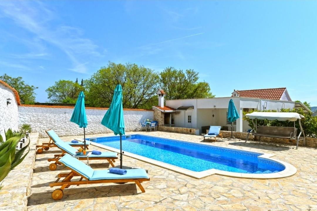 House Vidamo - Vacation Home With Swimming Pool Mala Cista Luaran gambar